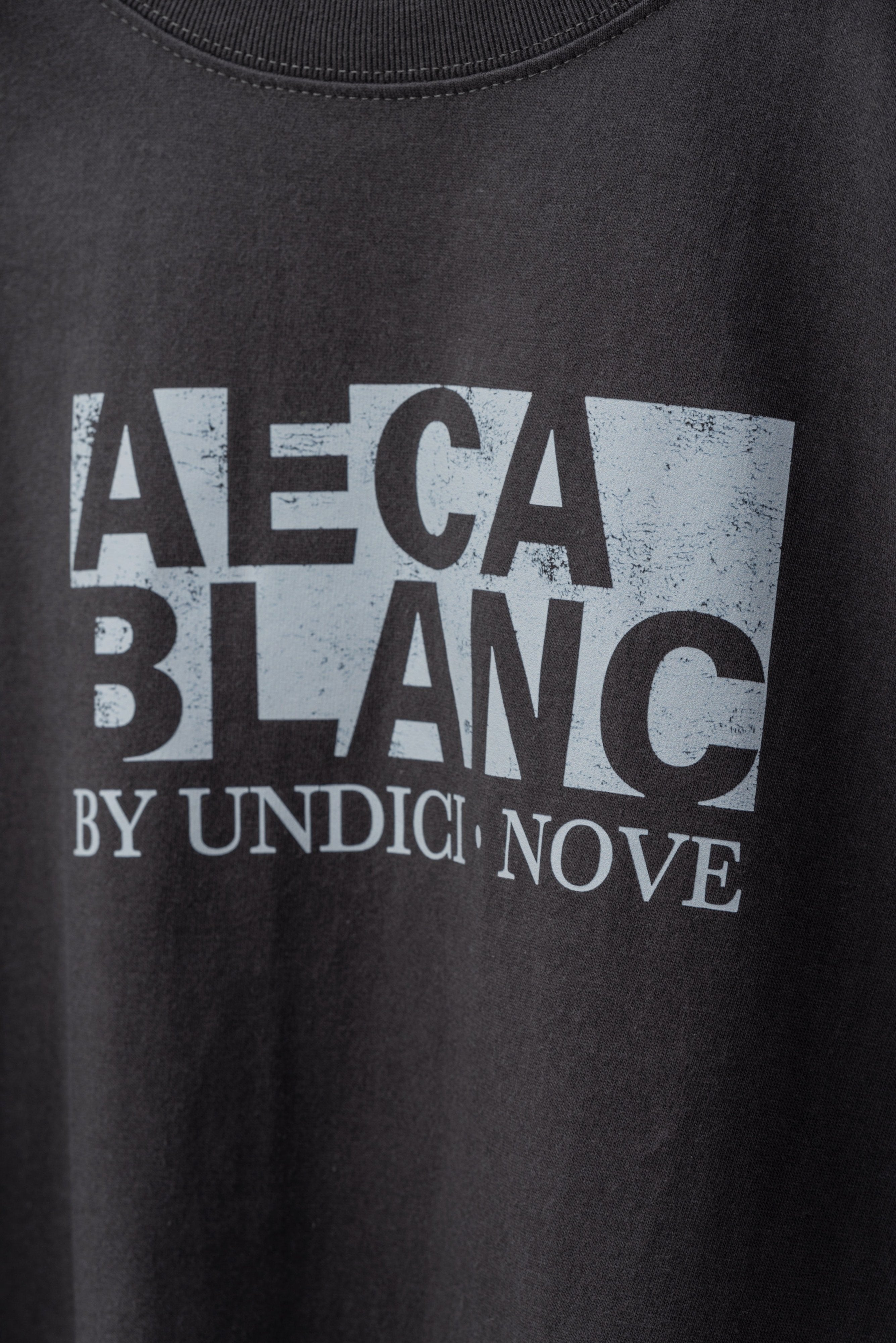 ブランドロゴプリントTシャツ - AECA BLANC