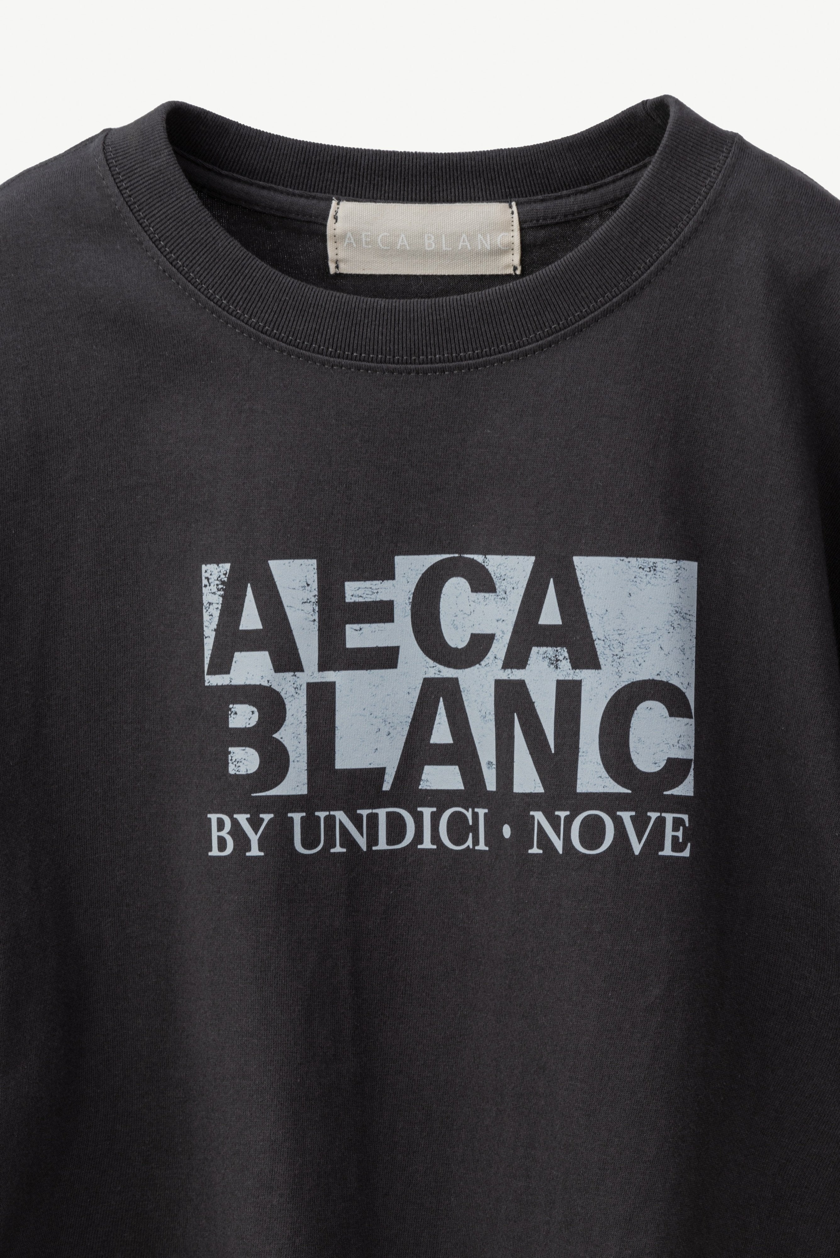 ブランドロゴプリントTシャツ - AECA BLANC